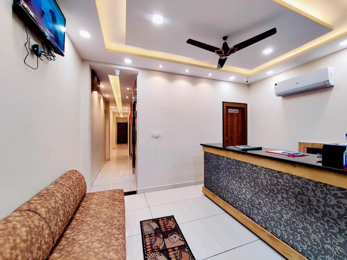 Perfect Stayz Dwarkesh - Hotel Near Haridwar Railway Station Dış mekan fotoğraf