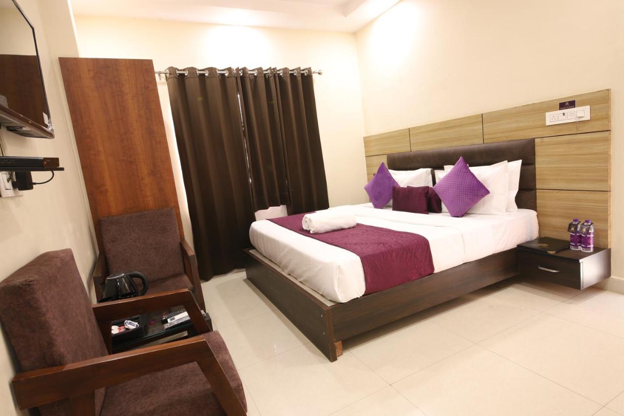 Perfect Stayz Dwarkesh - Hotel Near Haridwar Railway Station Dış mekan fotoğraf